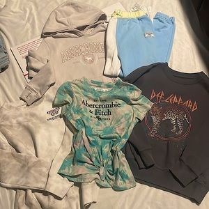 Abercrombie and Fitch clothing lot size 9/10